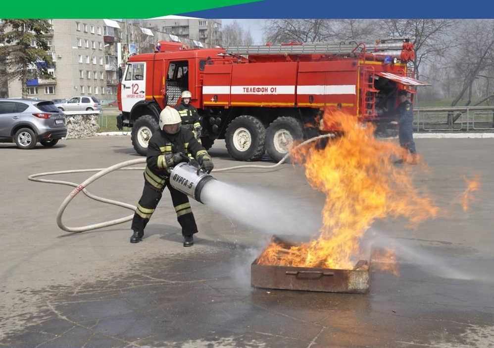 В честь праздника - торжественным маршем.