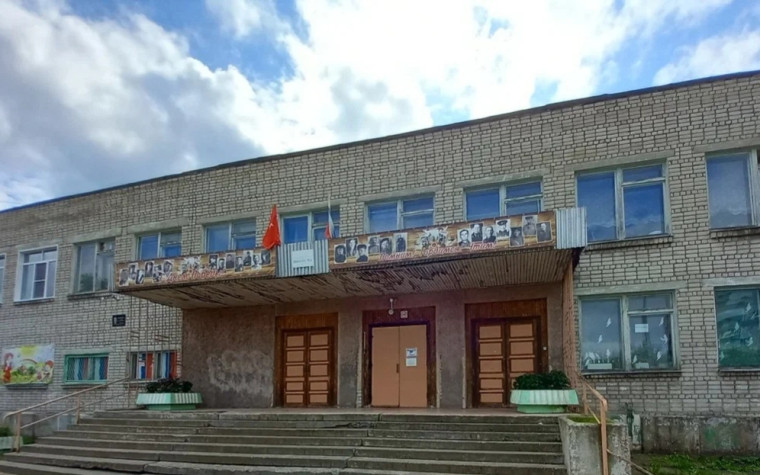 В школе №5 проверят качество и безопасность ремонта малого спортивного зала. В школе №5 проверят качество и безопасность ремонта малого спортивного зала.