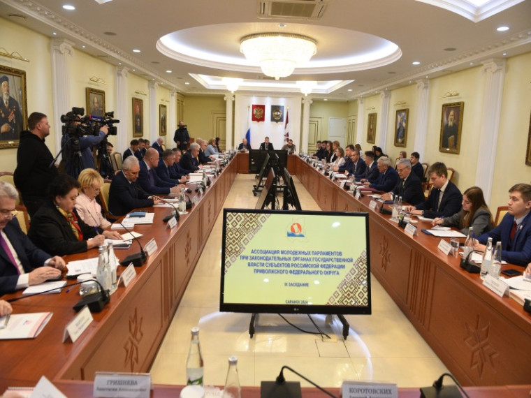 Региональную выплату на первенца предложили продлить и масштабировать. Региональную выплату на первенца предложили продлить и масштабировать.