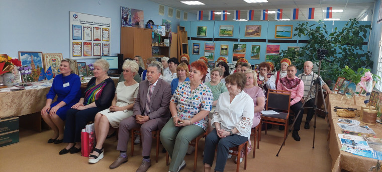 В Лузском районе Кировской области открылся Центр общения старшего поколения. В Лузском районе Кировской области открылся Центр общения старшего поколения.