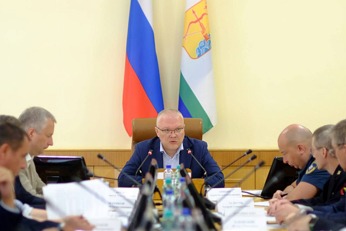 Александр Соколов: идем на серьезное ужесточение контроля на автодорогах. Александр Соколов: идем на серьезное ужесточение контроля на автодорогах.